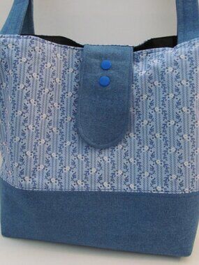 Floral Bag with Flap Closure #2912026